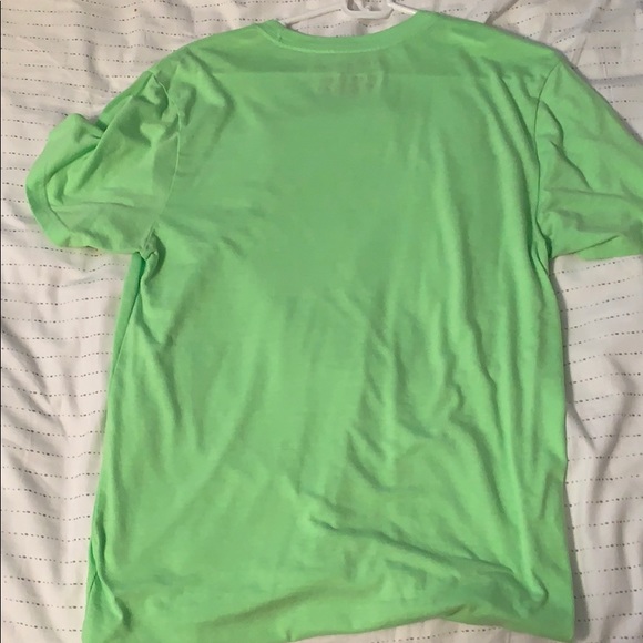 Green Tommy Hilfiger Tee - Picture 2 of 3
